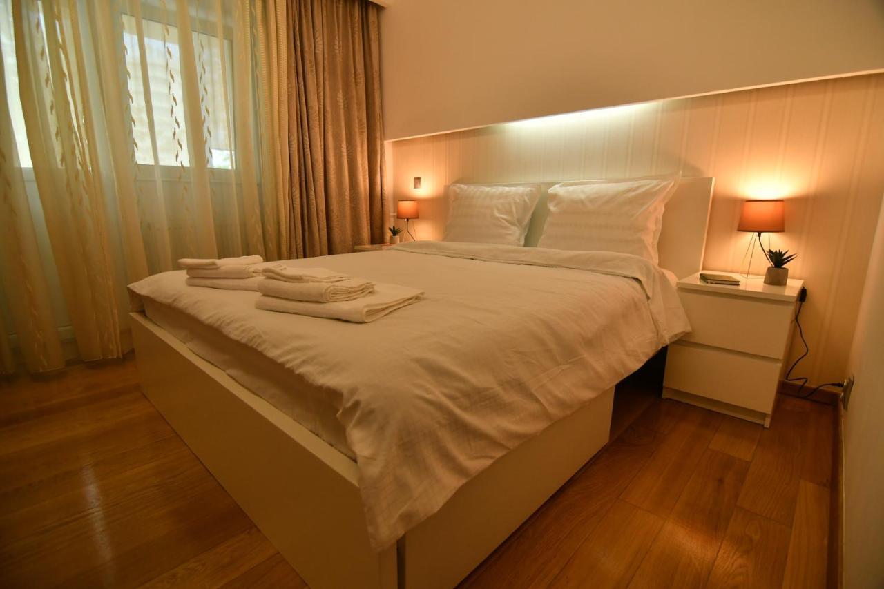 Ferienwohnung Parliament Square Elite Escapes Bukarest Exterior foto